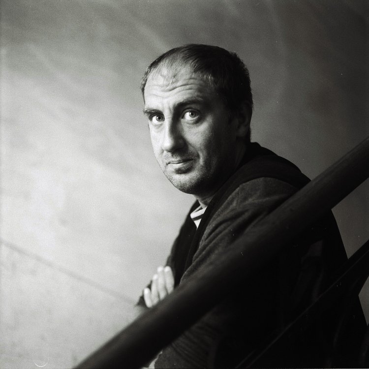 Portret: Esad Babačić
