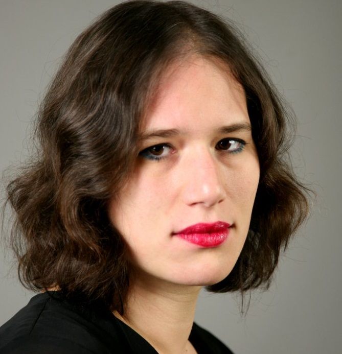 Portret: Katja Perat