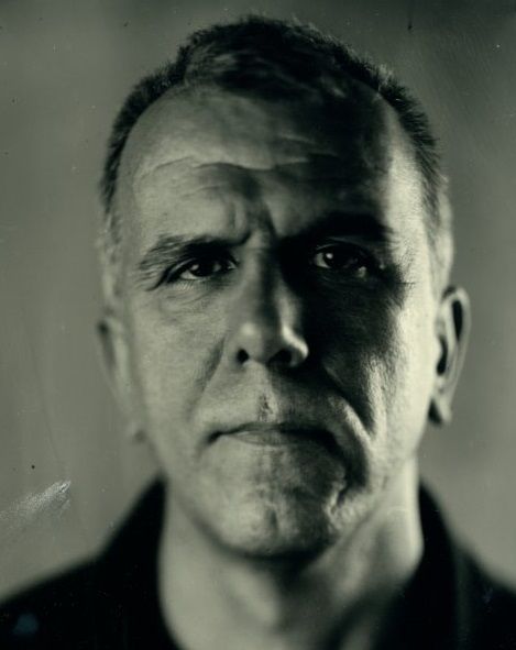 Portret: Robert Perišić