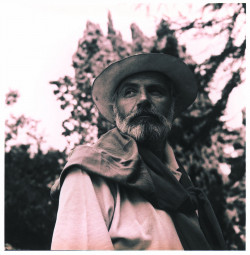 Portret: Rade Šerbeđija