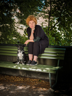 Portret: Zora del Buono