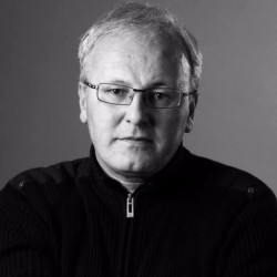 Portret: Matej Šurc