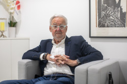 Portret: Gorazd V. Mrevlje