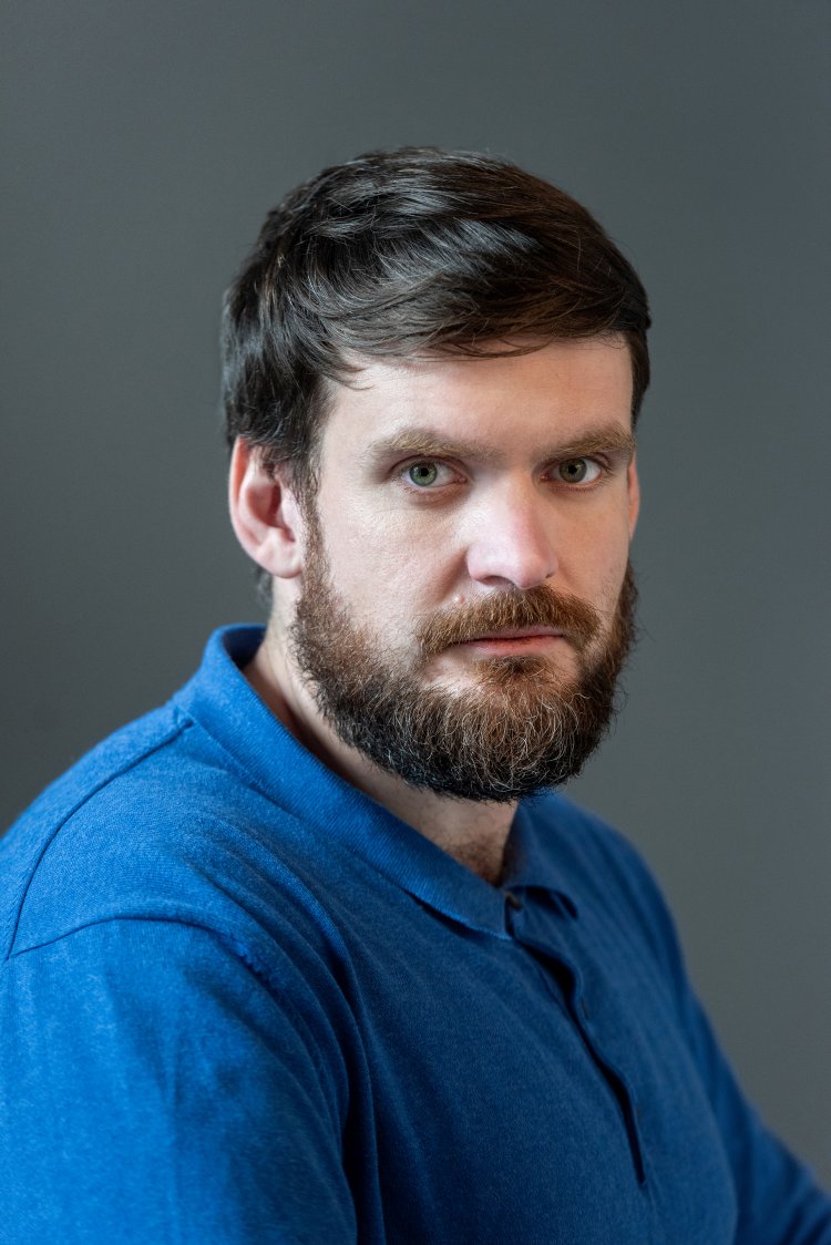 Portret: Muanis Sinanović