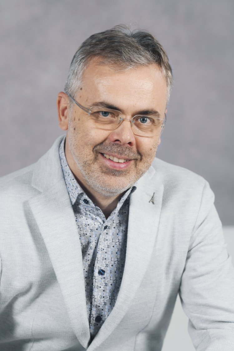 Portret: Borut Škodlar