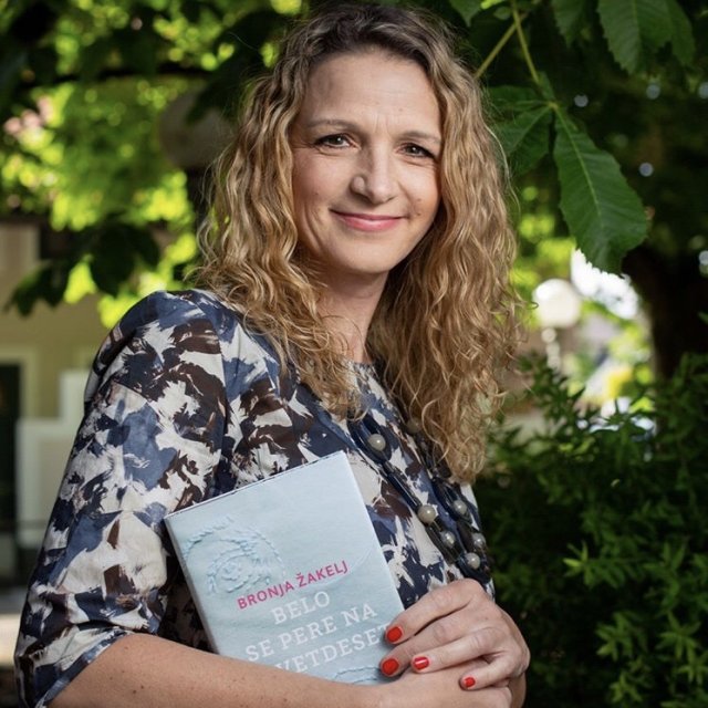 Naslovnica: Slavenka Drakulić o Bronji Žakelj